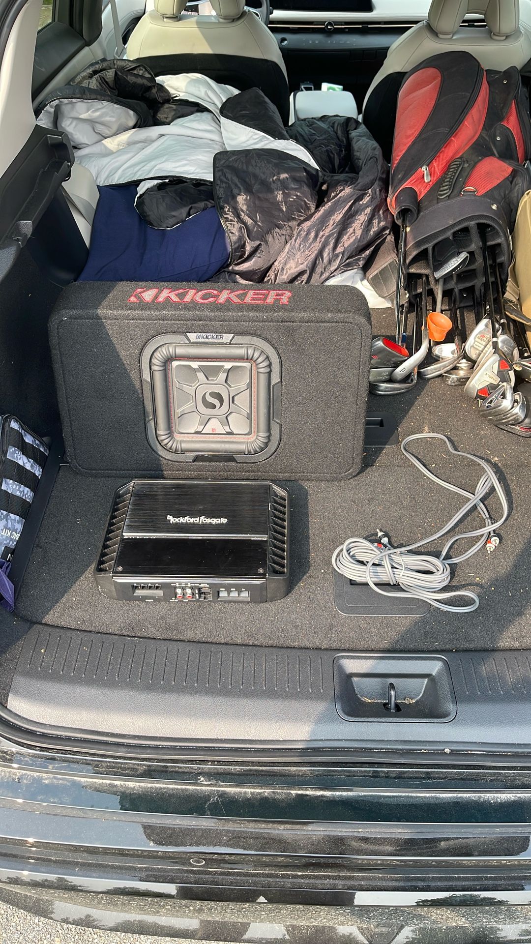 Kicker 8 Inch Sub RockfordFosgate Amp