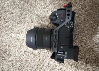 Sony a6700 camera with extras
