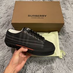 Burberry Shoes