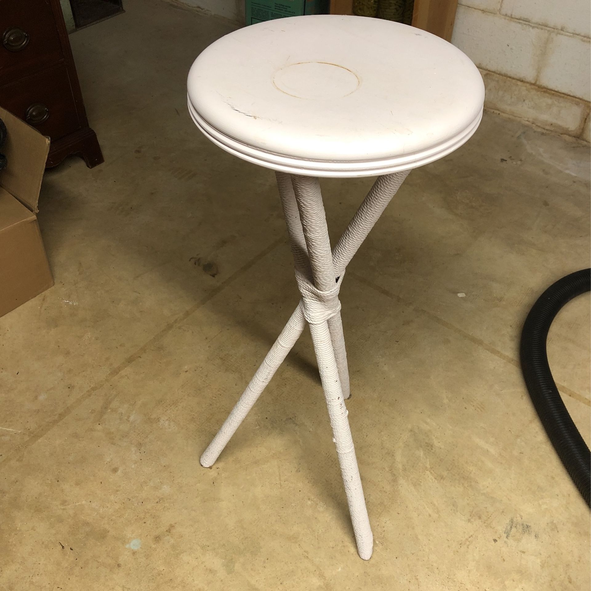 Plant Stand Table