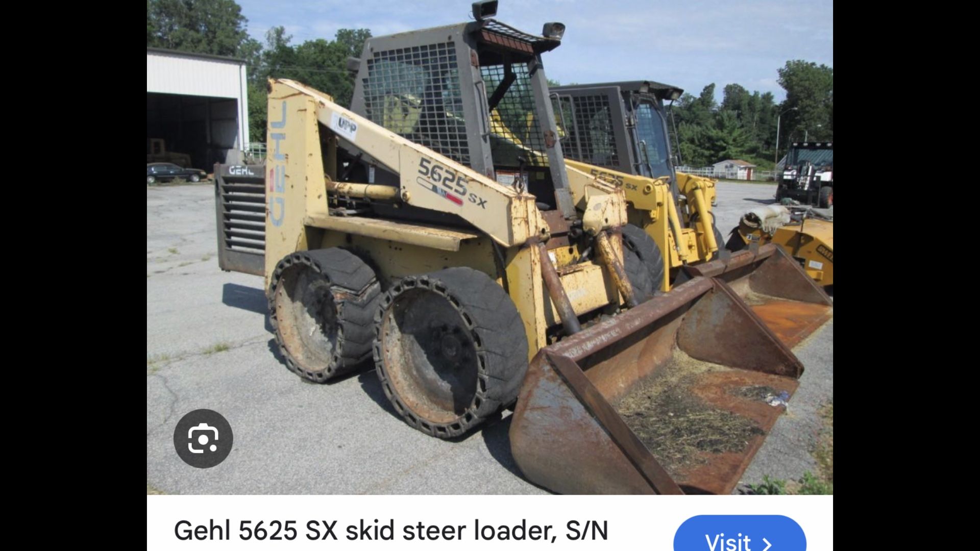 Bobcat / Skidsteer Cheap Runs Diesel . Must Go Firm !!!