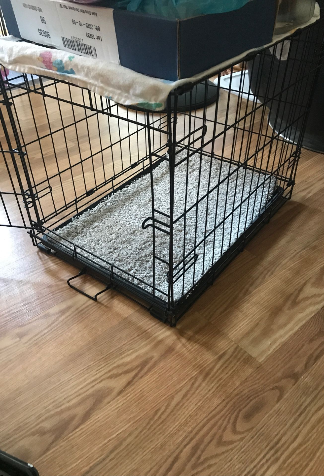 Dog crate Medium sized