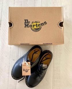 Dr Marten’s Oxford Shoes