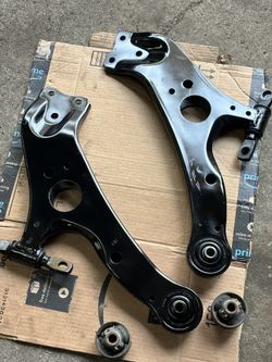 Lower Control Arm Bushing For Toyota Sienna