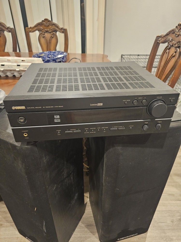 YAMAHA RECIVER 