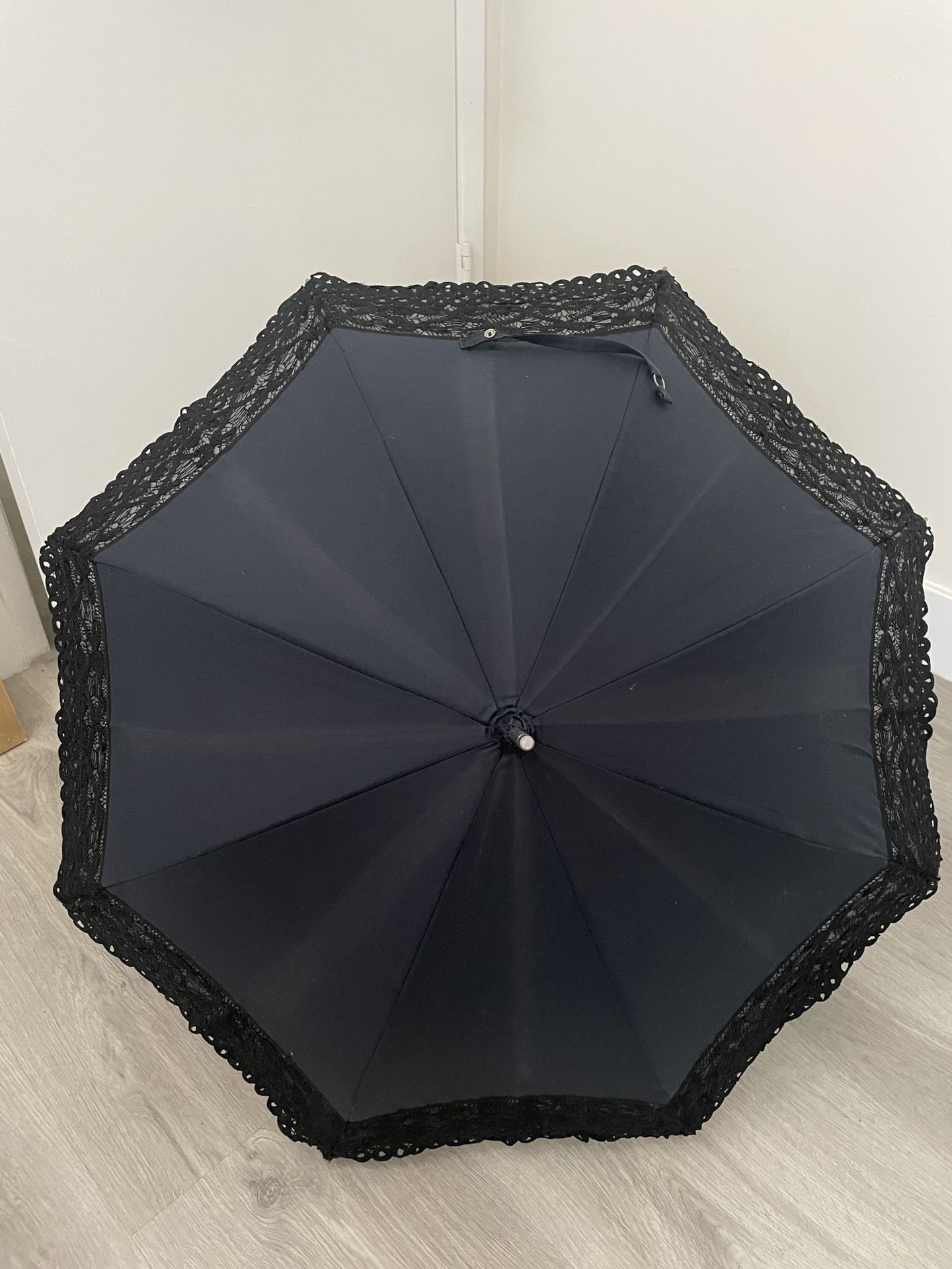 Vintage Japan-Made Lace Parasol – Rare & Elegant Design