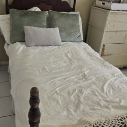 Antique Twin Bed