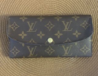 Emilie monogram LV wallet $400 OBO!! 