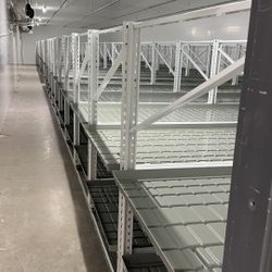 Customized Rolling Bench 