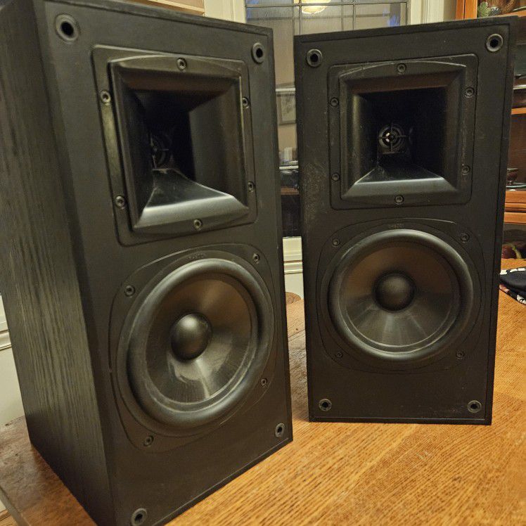 Pair Klipsch SB2 Stereo Speakers 