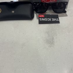 Ray Ban Wayfarer’s