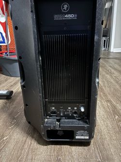 2 Mackie Pa speakers 15”