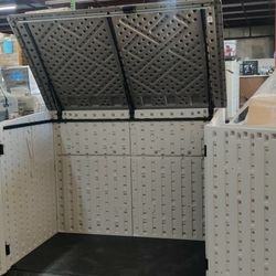 Brand New Large Horizontal Large Storage Opens 2 Ways 