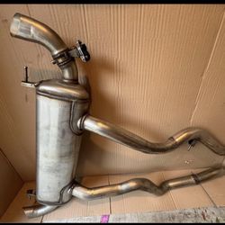 BMW M440 Muffler