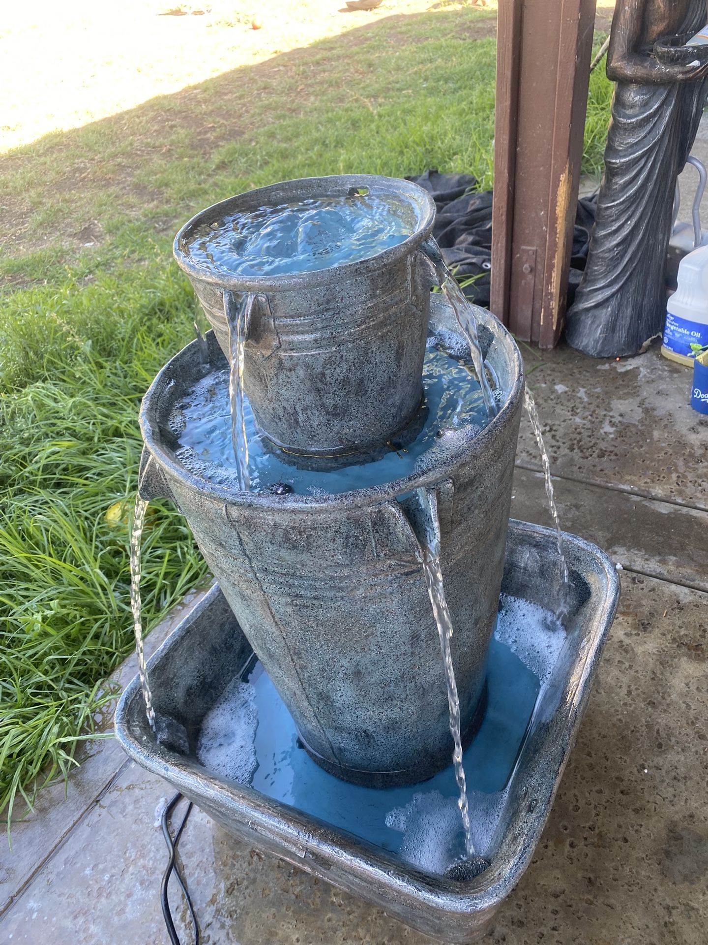 Water Fountain With Led Lights