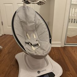 MamaRoo Baby Swing 