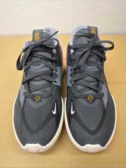 Size 9 - Nike Kyrie 5 Low Preservation