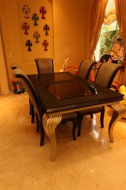 Hollywood Swank Glass Pearl Caviar table and chairs