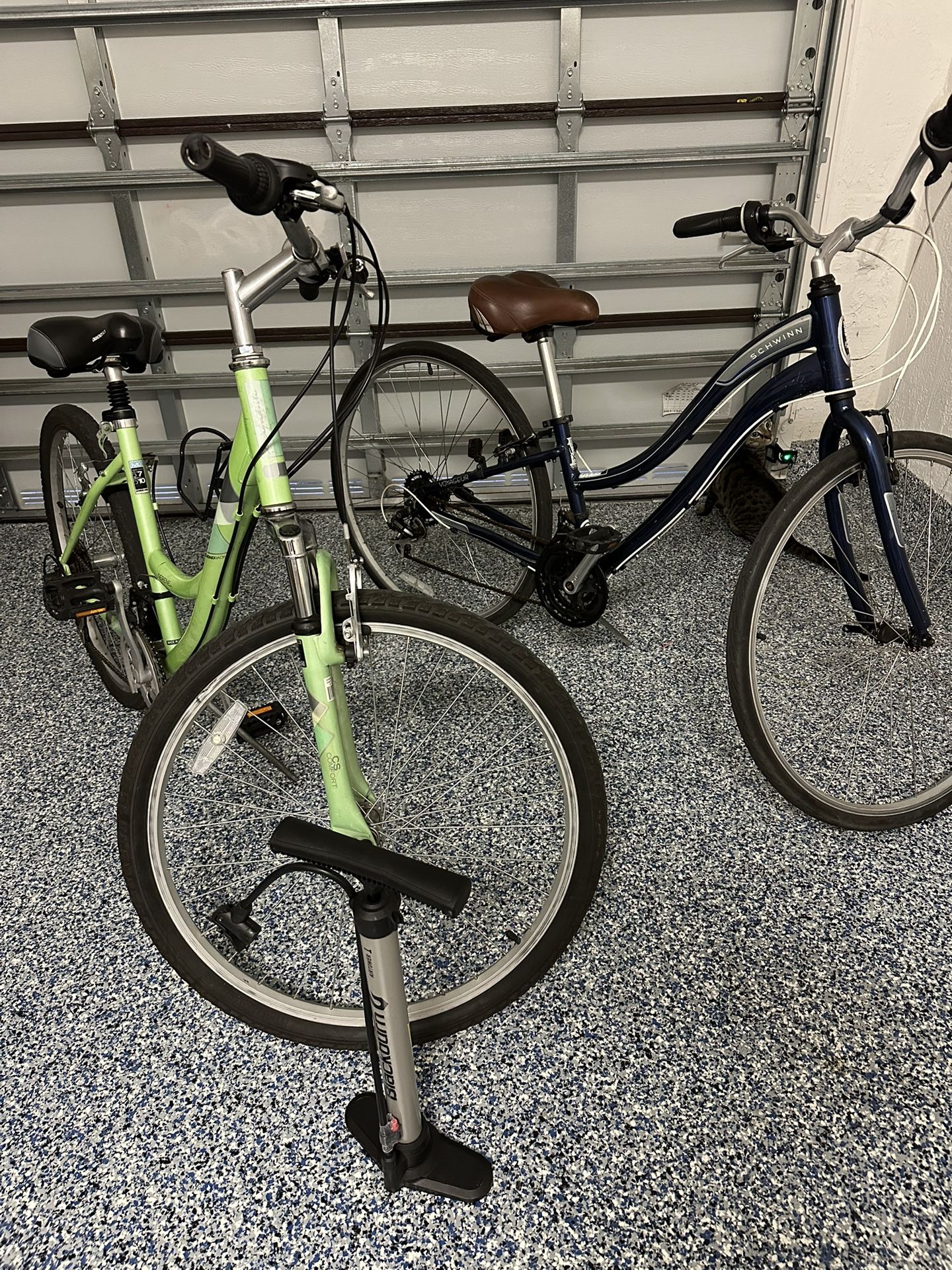 Bike Blue / Bike Green