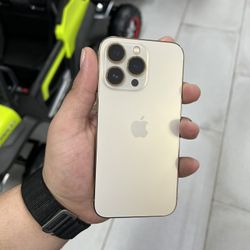 iPhone 13 Pro Unlocked 128GB $579 Cash Or Card!!