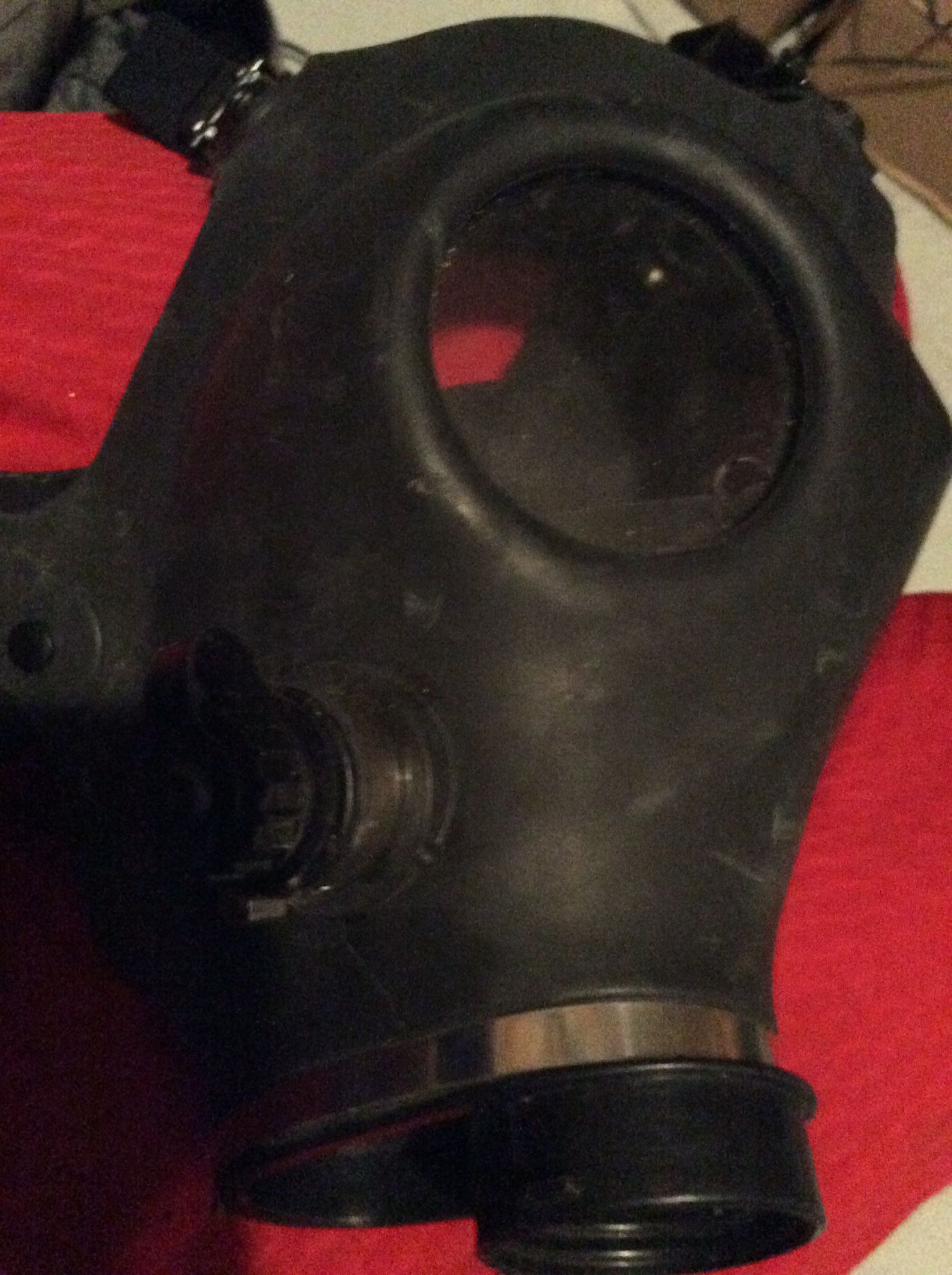 Type gas mask
