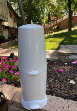 Diaper genie