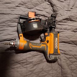 Ridged  Coil Roofing Nailer 