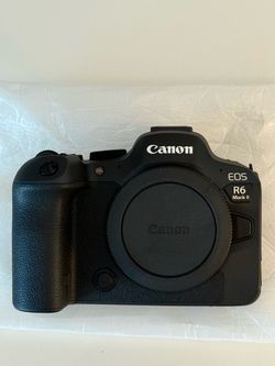 Canon EOS R6 Mark II Full-Frame Mirrorless Camera – Excellent Condition