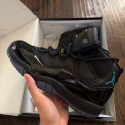 Jordan 11  “gammas” size 7 men’s