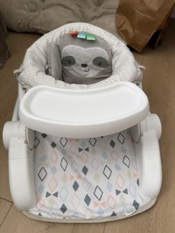 The Ingenuity Prop Spot Learn-to-Sit - Loni grows with baby