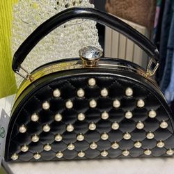 Black Pearl Hand Bag 