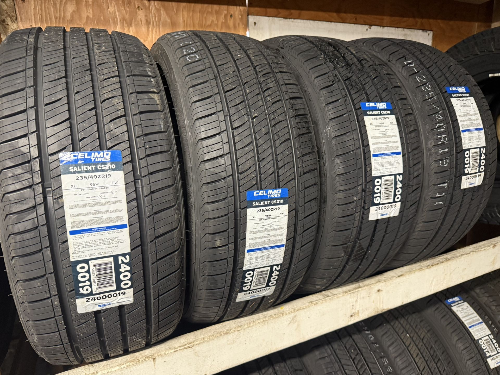 235/40/19 NEW!!