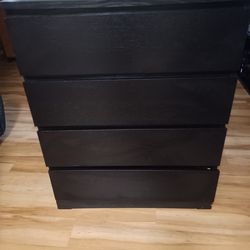 CHEST OF DRAWERS / 4 DRAWERS
