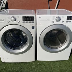 LG Washer/Dryer Set