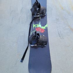 163cm K2 Muse Wide Snowboard With Flower Bindings And Board Carrying Strap