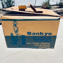 Sanyo Dual Super 8  & Regular 8 film projector