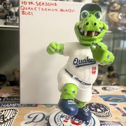 Dodger Affiliate 2021 Quakes Tremor 10 Year Anniversary Bobblehead 