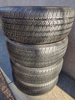 Set   Of 4  255/60R18