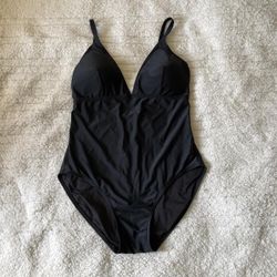 DKNY Swimwear Black One Piece Bathing Suit V-Neck Plunge Low Back Swimsuit