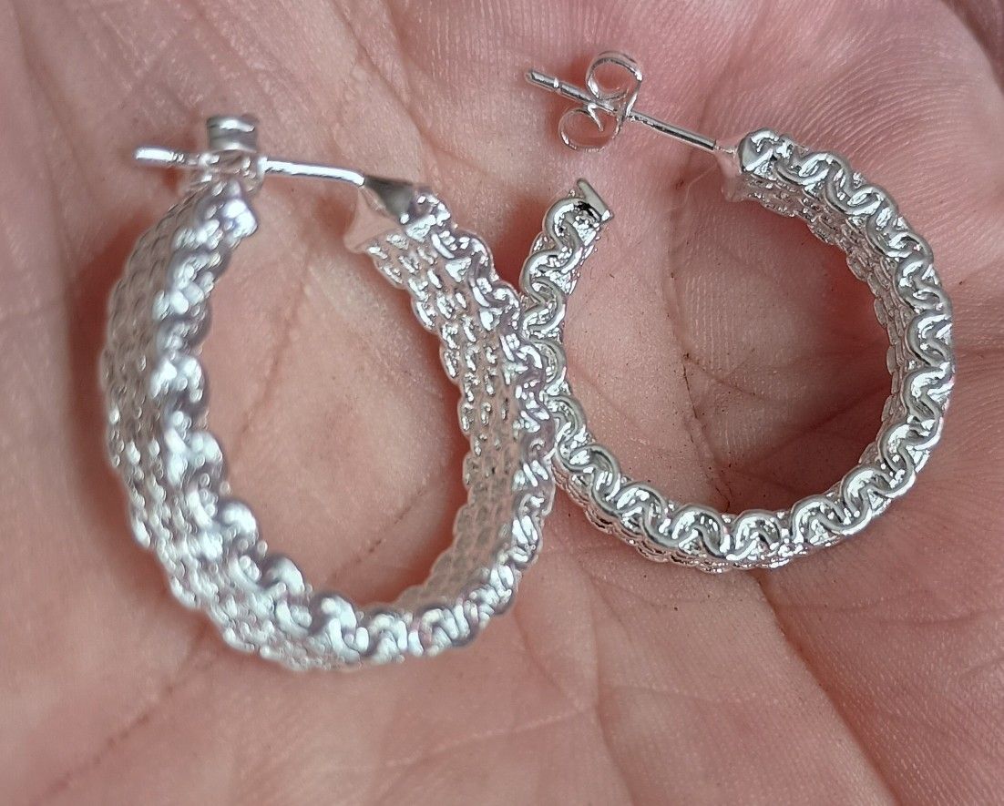 Elegant 925 Sterling Silver Earrings