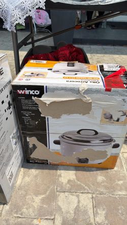 Brand new electric rice cooker
