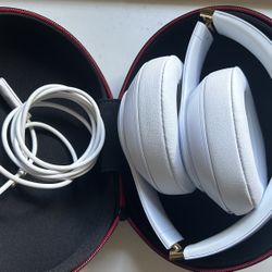 Beats Studio3 Wireless Noise Canceling White