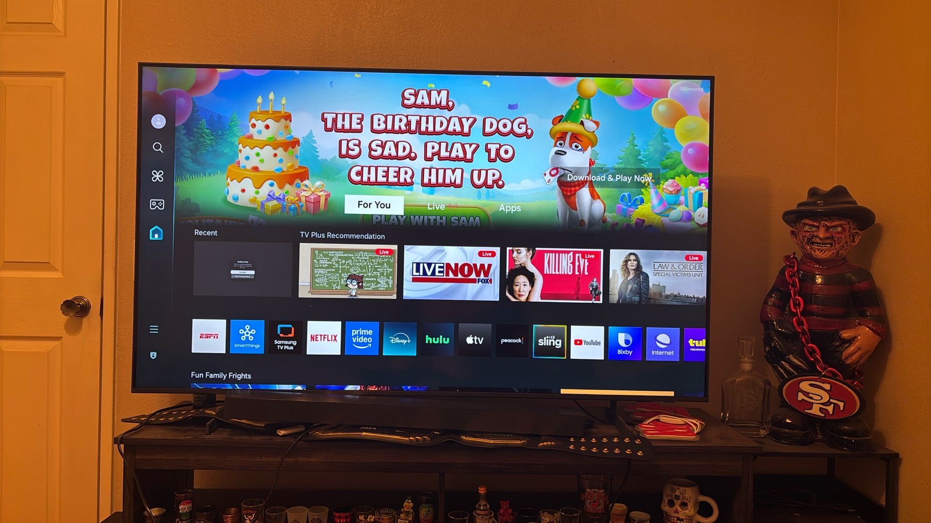 65 Inch Samsung TV for sale w/ soundbar and woofer or can buy separate.