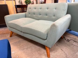 MCM Style Light Blue Daphne Tufted Microfiber Loveseat