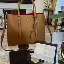 Authentic Prada Saffiano Cuir Bag