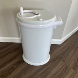 Ubbi Diaper Pail