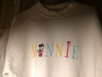 Minnie Mouse sweat shirt