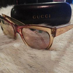 Women's Gucci Sunglasses