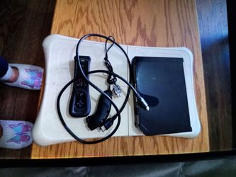 Will console with remote and accessories