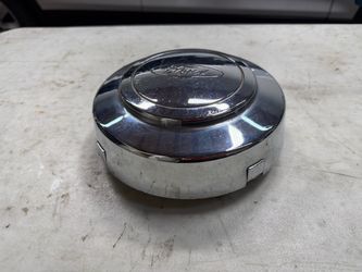 Ford van hub cap